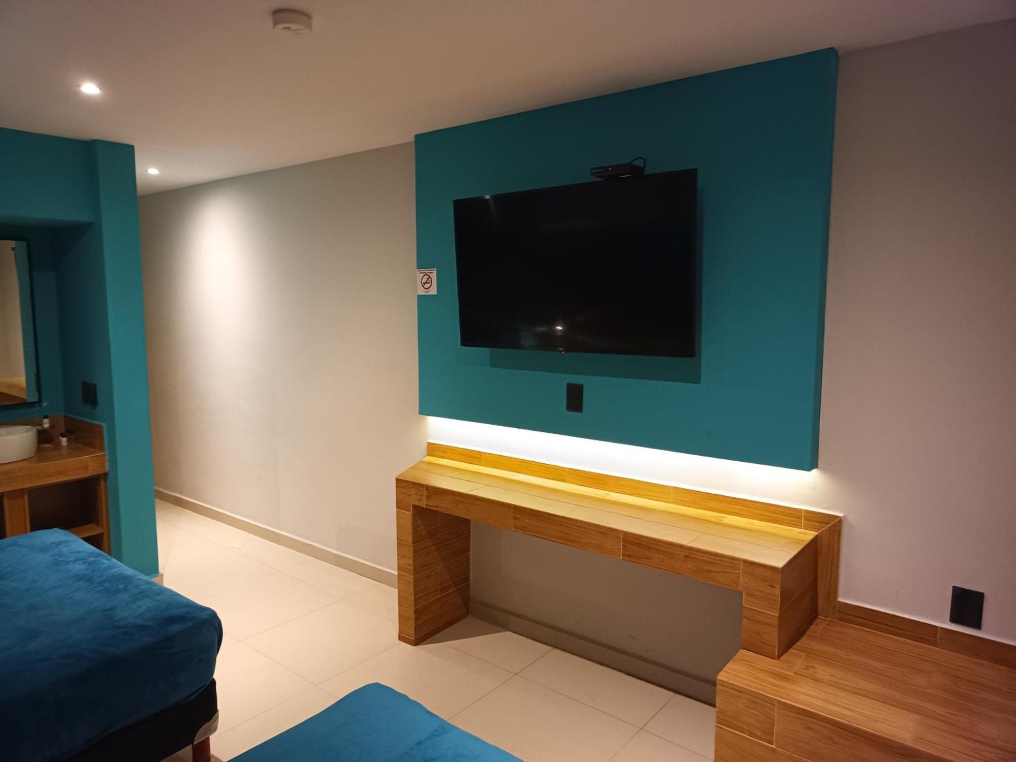 Kavia Hotel
